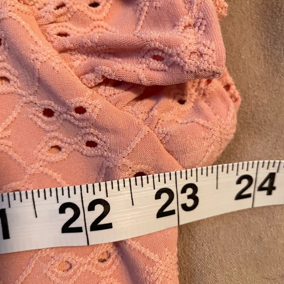 NWOT - Picture 2 of 3